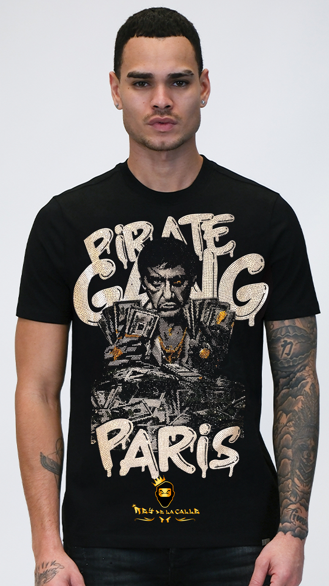 Camiseta Slim Fit Pirate Gang París Negra Pedrería Brillante Scarface