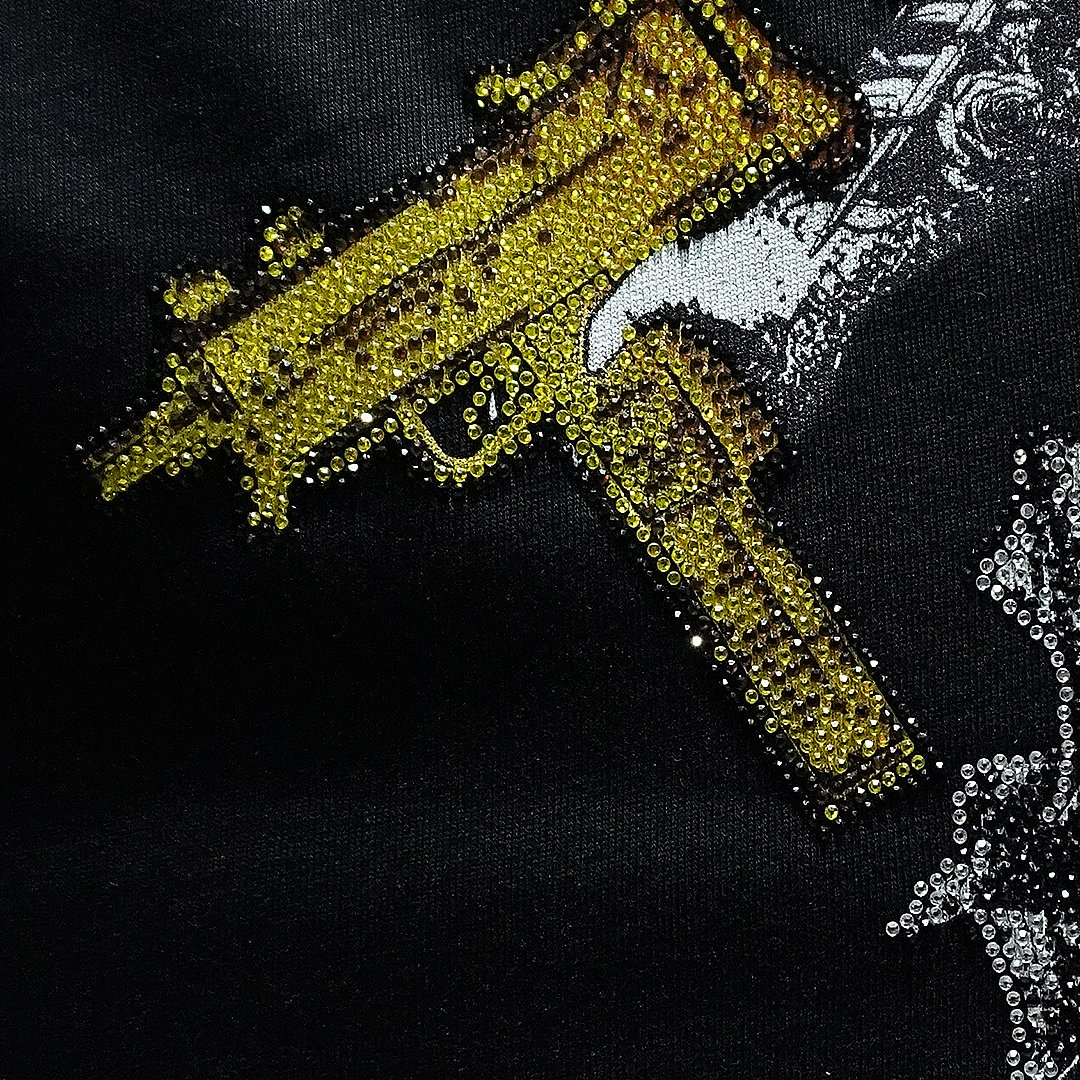 Camiseta PGP Angel Uzi – Edición Urban Luxury - Imagen 4